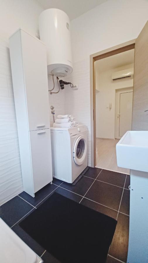 Апартаменты Apartman Dora Пула Экстерьер фото