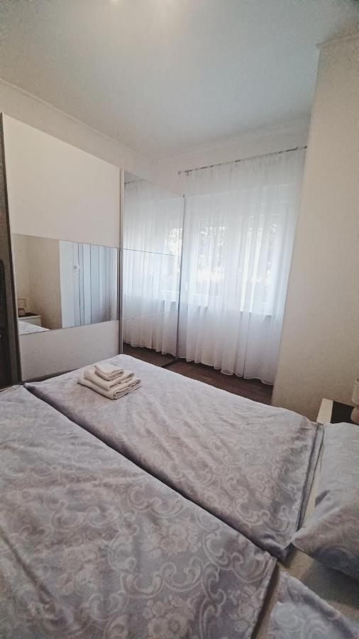 Апартаменты Apartman Dora Пула Экстерьер фото